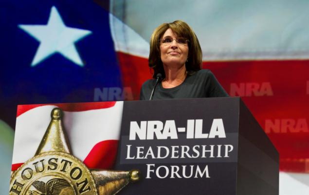 Sarah Palin blasting the Lamestream media and President Obama.
