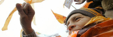Orange Revolution, but no Blue Revolution