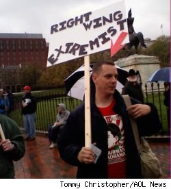 right_wing_extremist.jpg